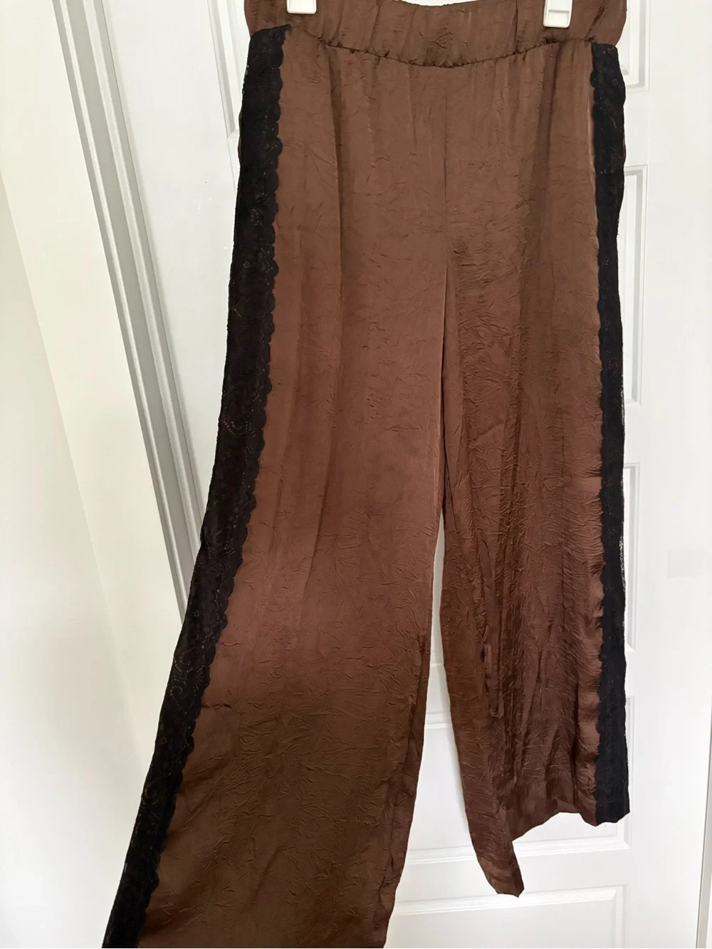 Anthropologie Chocolate Brown Wide-Leg Pants with Black Lace Side Trim - Picture 4 of 4